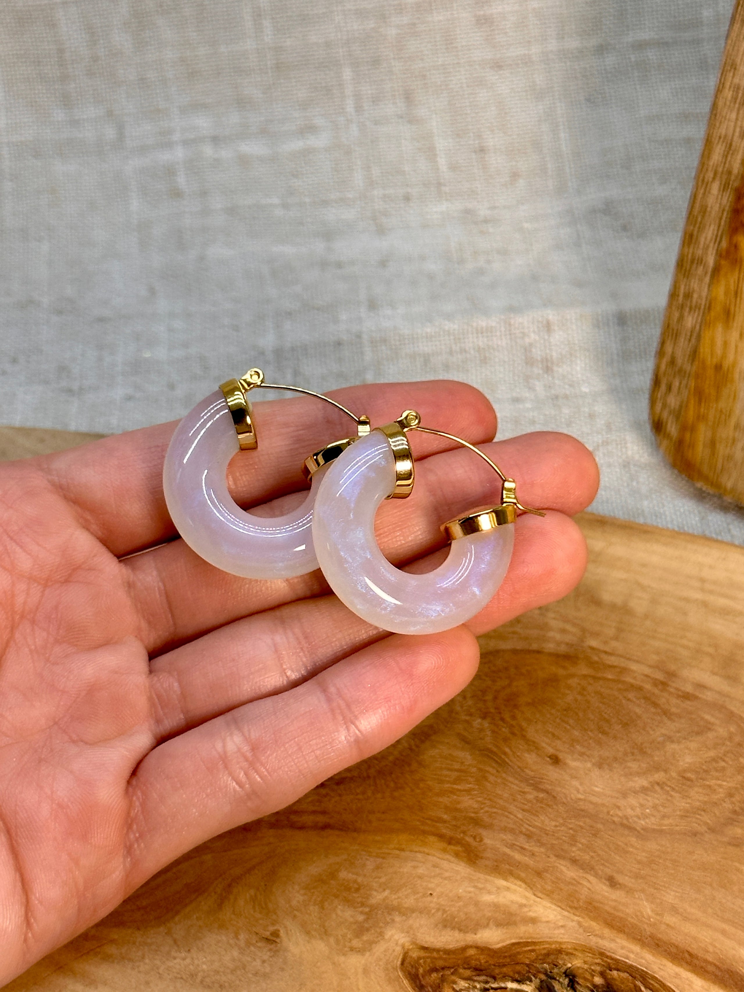 White resin hoop earrings outlet